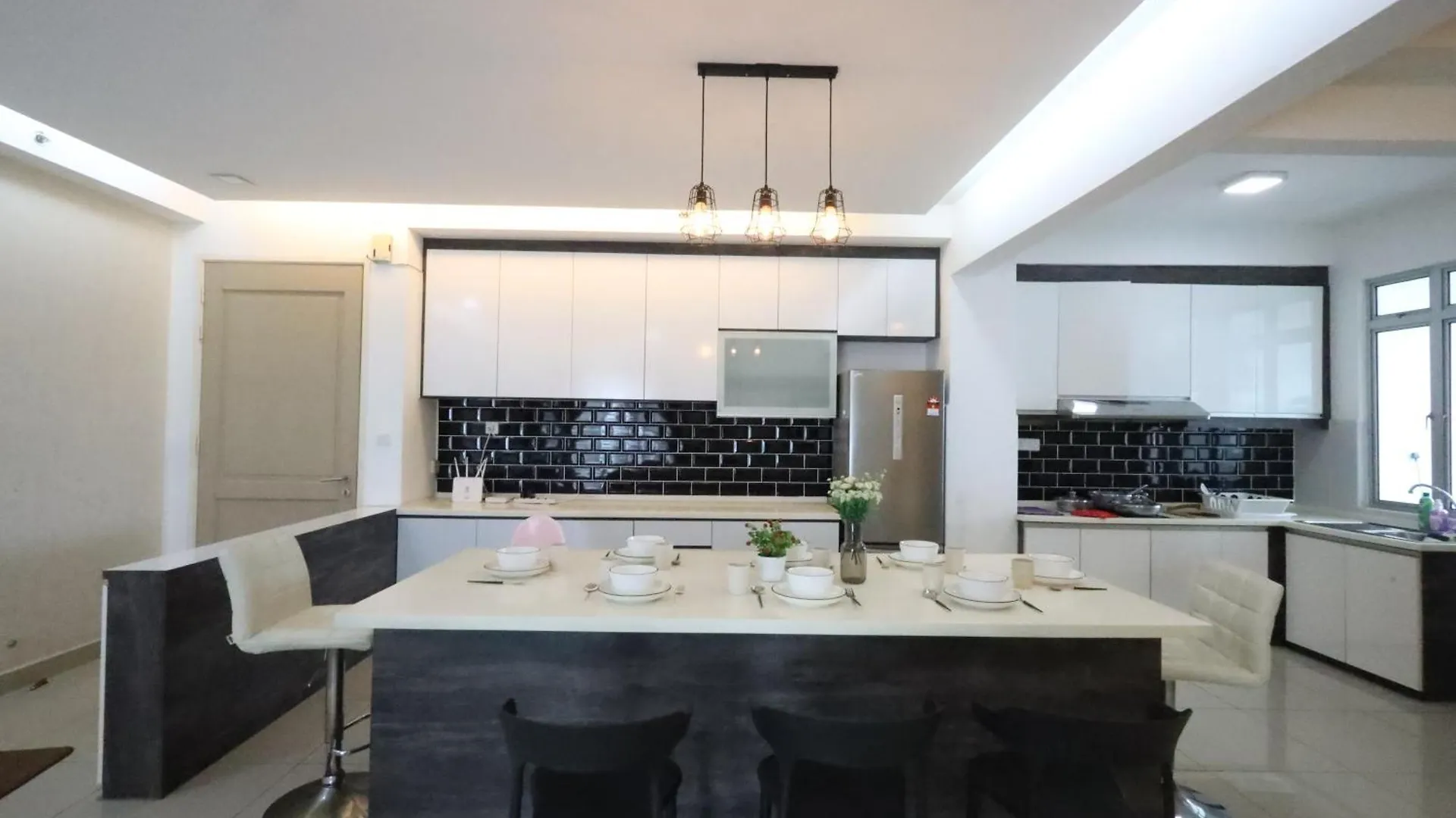 اتصالات Mount Austin Burget Unit Unblock View #1Br #2Br #3Br 